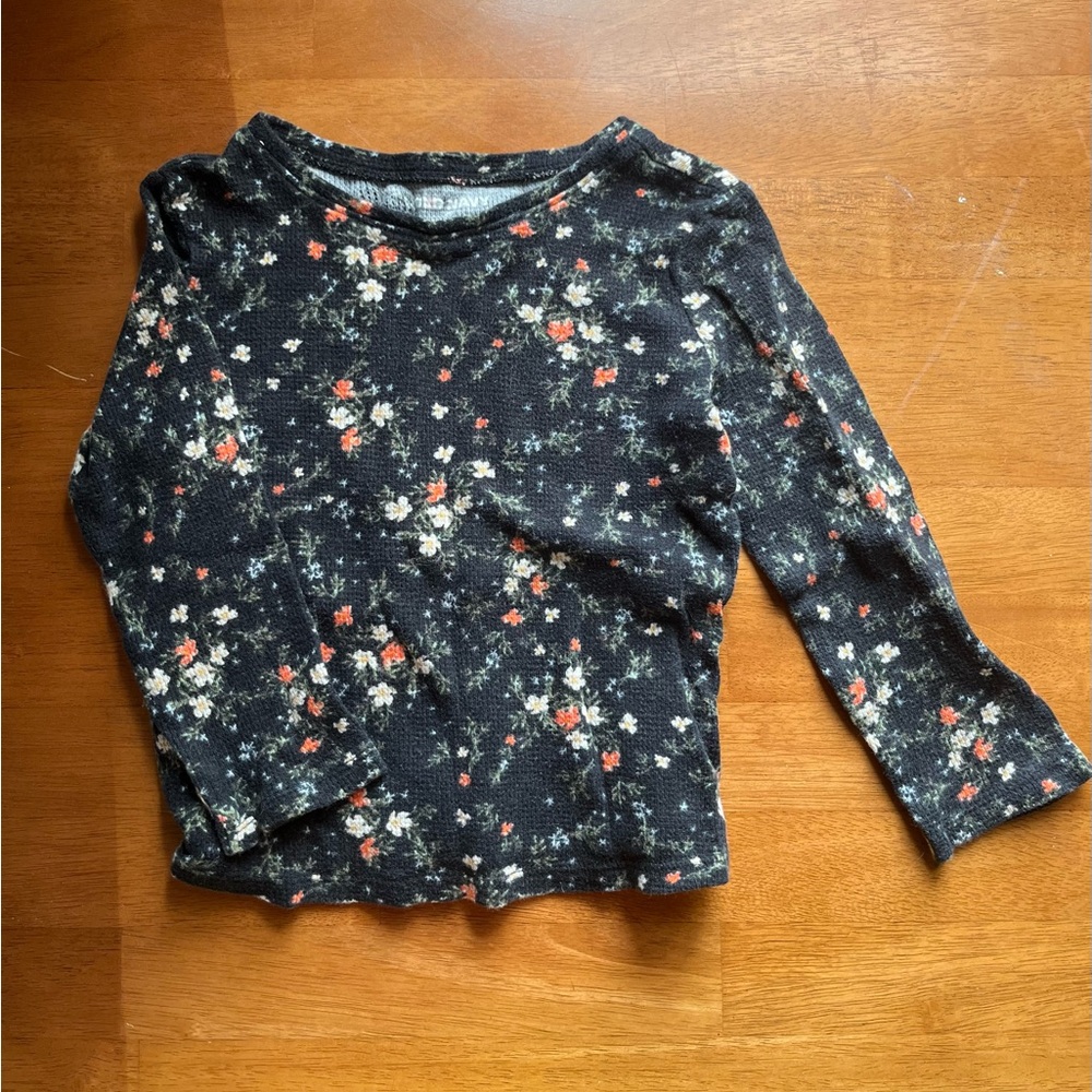 Floral thermal shirt.